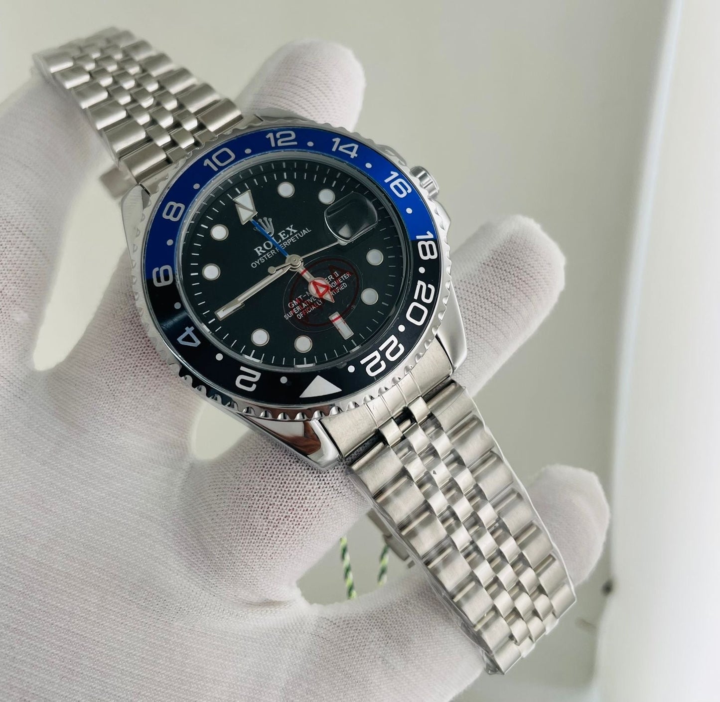 GMT Master Quartz β Dual Timezone Precision for the Modern Explorer